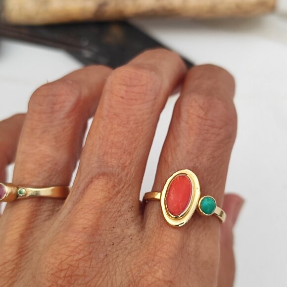 Solid Gold Coral & Tuquoise Stone. Elegant Statement Ring, - Picture 11 of 11
